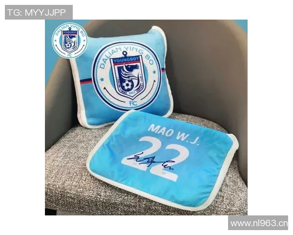 英超球队死忠包周边内容与球迷专属福利